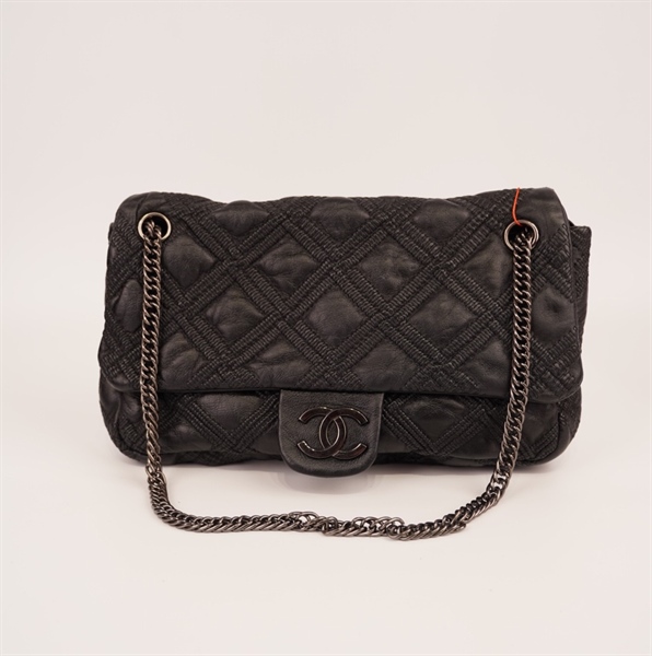 Túi Chanel đen da mềm logo đen++