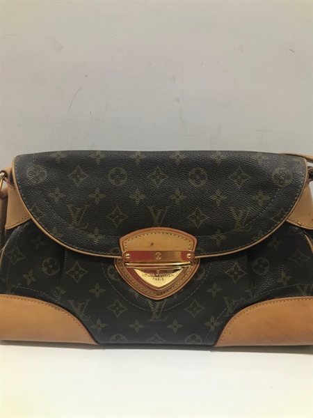 Túi LV Kẹp Nách Khóa Tam Giác KG+