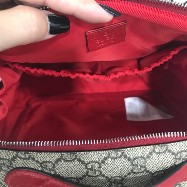 Túi Đeo Chéo GG Vuông COn Ong+