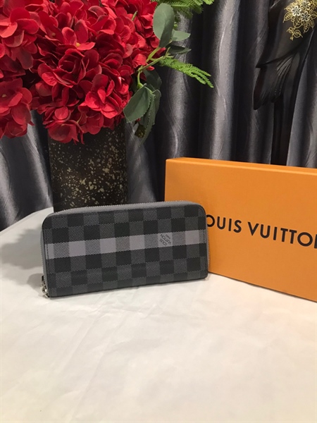 Ví LV ô đen xám +