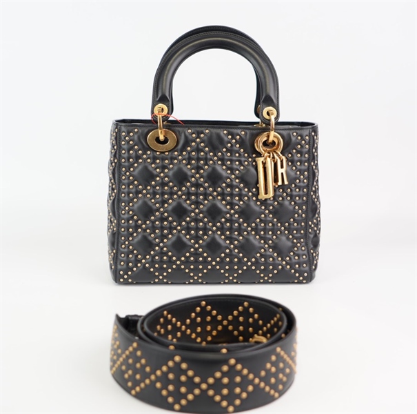 Túi Dior Lady gắn đinh vàng sz 23cm KG+