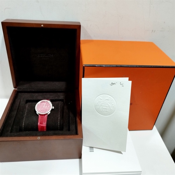 Đồng Hồ Hermes Quai Đỏ KG+