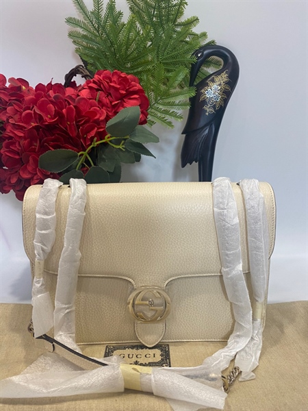 Túi Gucci trắng KG+