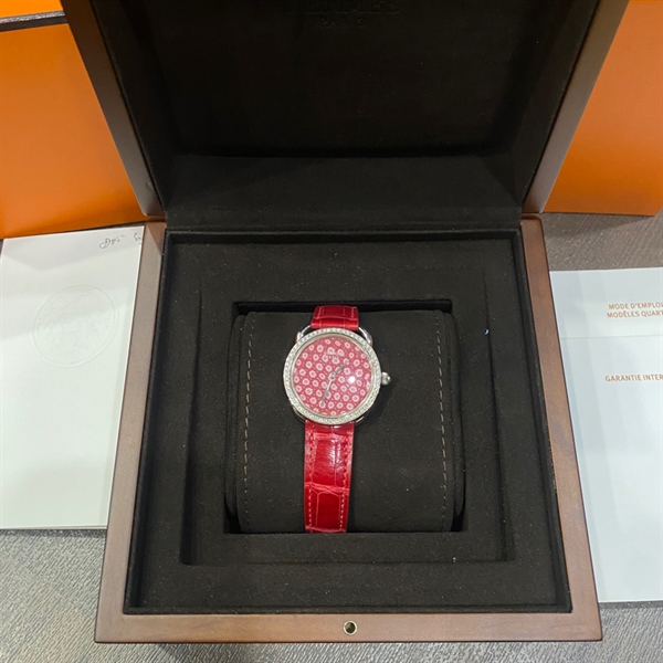 Đồng hồ Hermes đỏ KG+