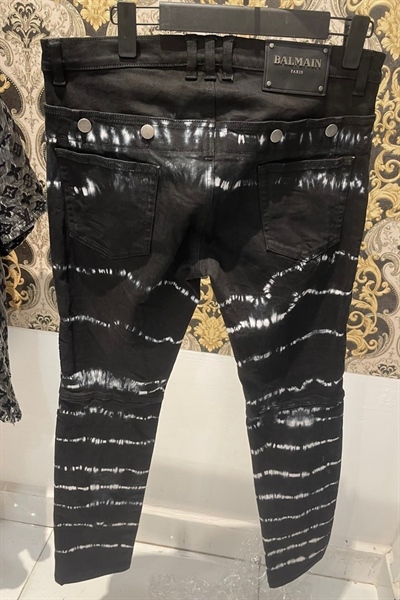Quần Balmain đen KG+