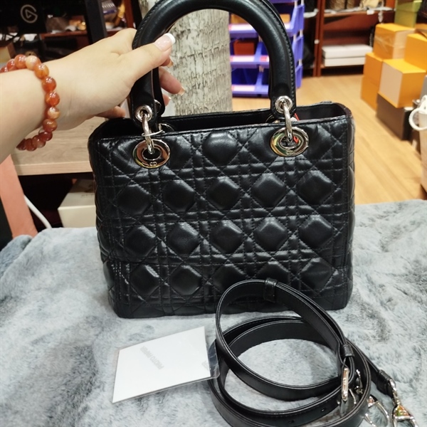 Túi Lady Dior đen +