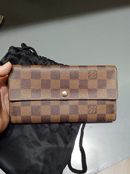 Ví dài LV ô vuông nâu KG+