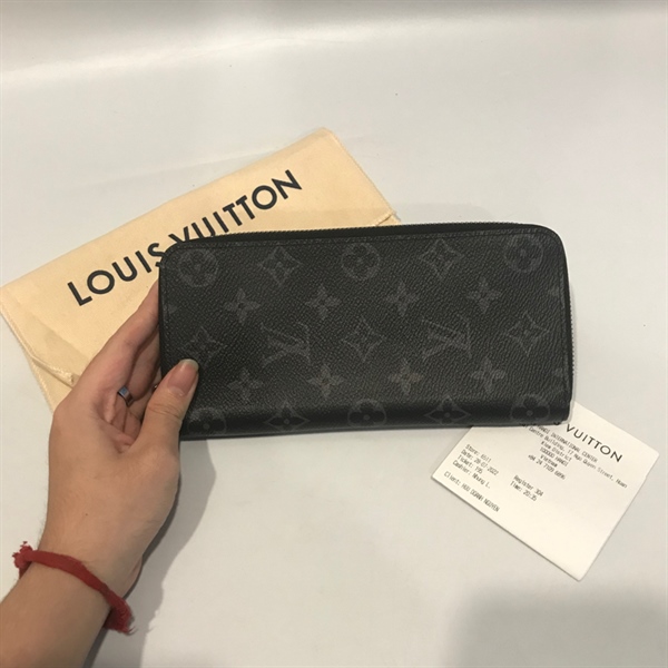 Ví LV đen dài +