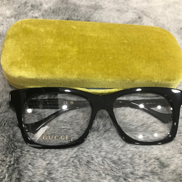 Kính trắng GG gọng đính đá KG+