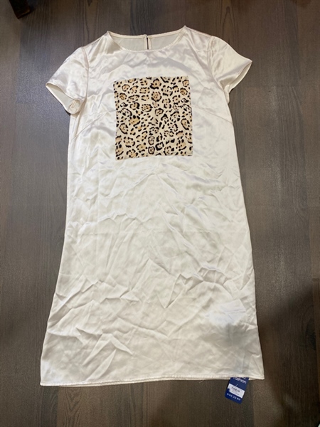 Đầm beo trắng HP+