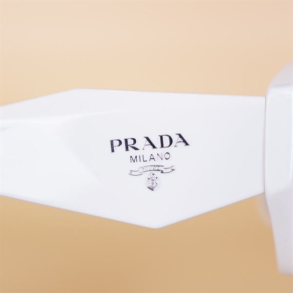 Kính Prada trắng KG+