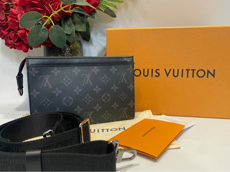 Túi LV họa tiết đen +