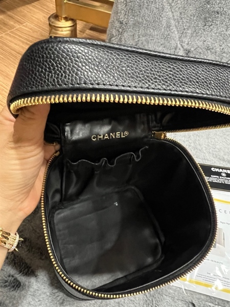 Túi Chanel Vanity màu đen KG+