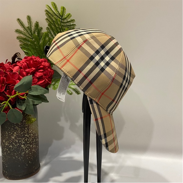 Nón BBR kẻ sọc +