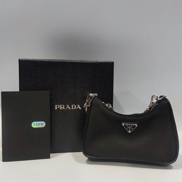 Túi Prada