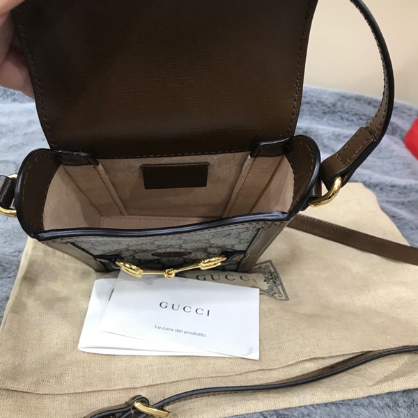 Túi Đeo Chéo GG Đứng+