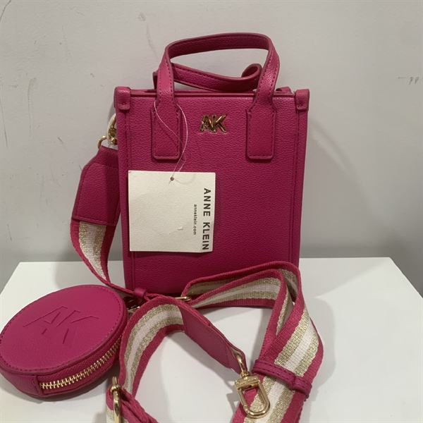 Túi AK Hồng Cánh Sen Kèm Charm KG+