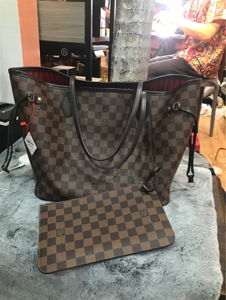 Túi LV neverfull lòng đỏ 32cm có pound+