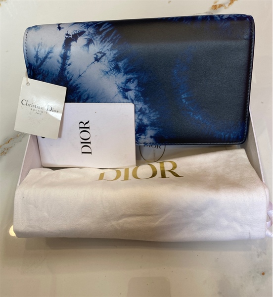 Ví Dior KG+