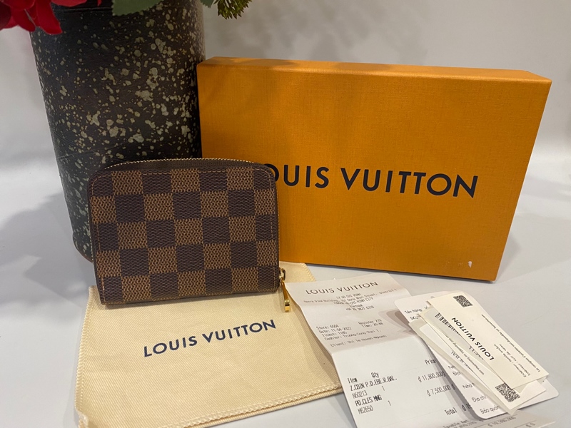 Ví LV ô nâu nhỏ +