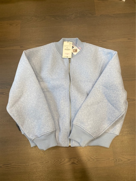 Áo khoác Zara xanh KG+