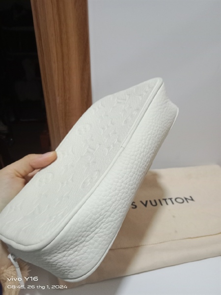 Túi LV Trắng KG+