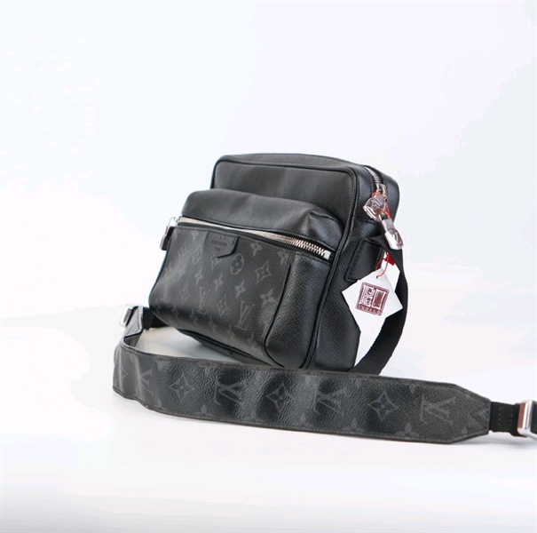 Túi LV hoa màu đen KG+