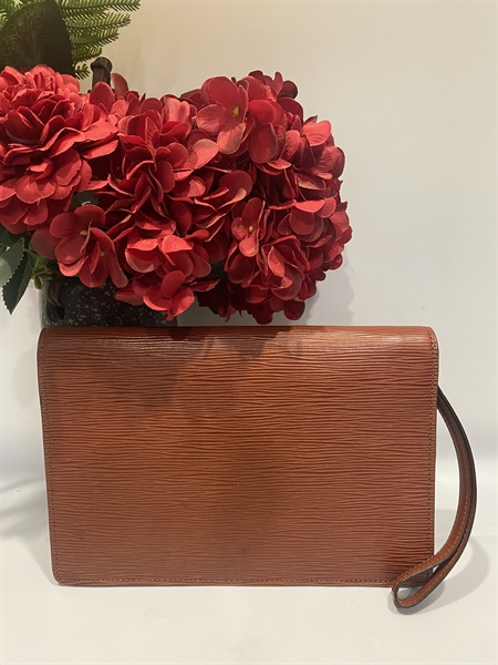 Túi LV Dragonne Choco +