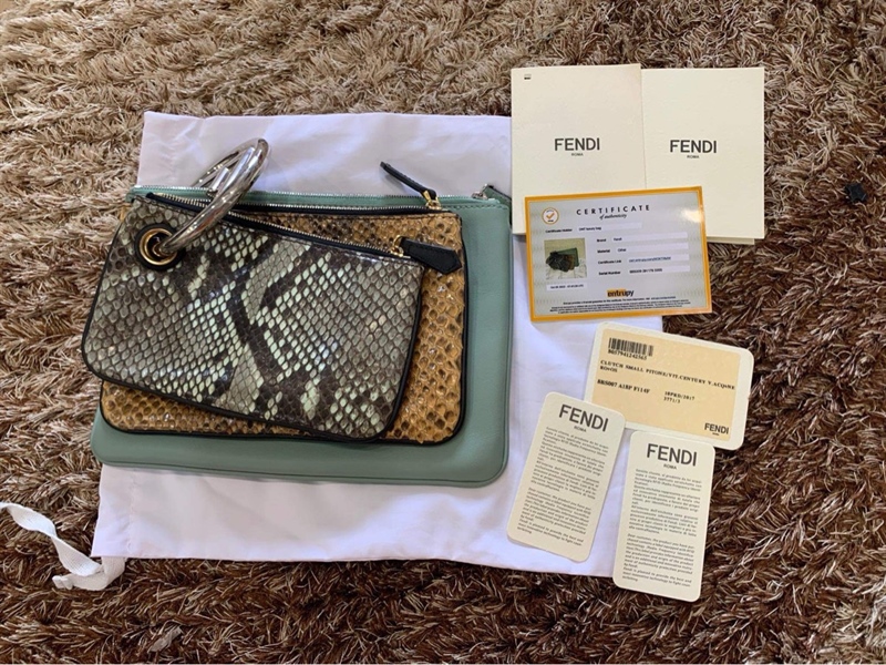 Ví Fendi 3 Màu Da Rắn KG+