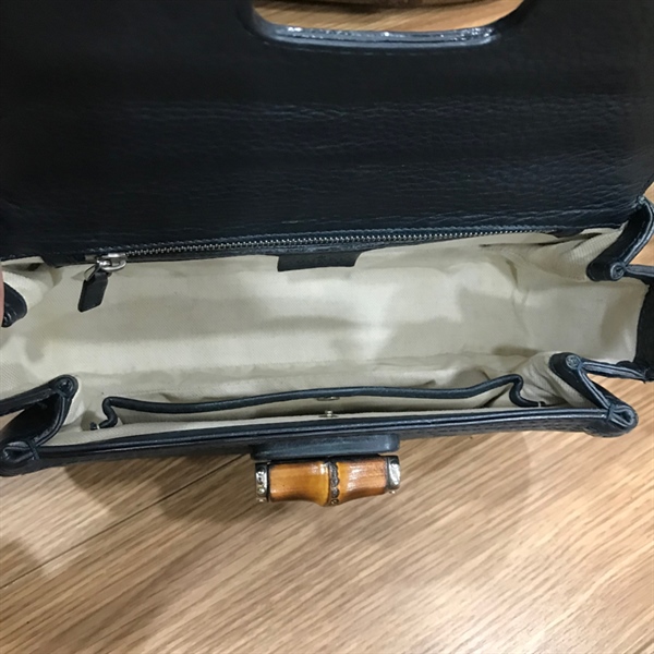 Túi xách GG đen quai trúc +