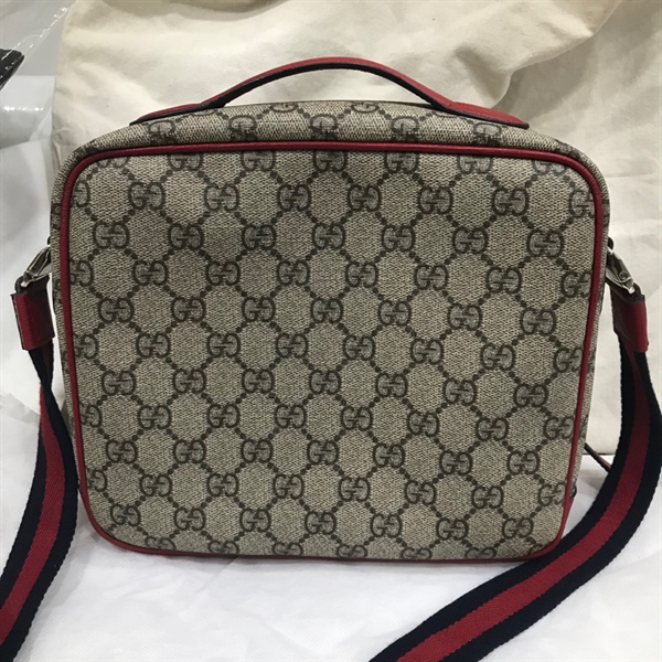 Túi Đeo Chéo GG Vuông COn Ong+