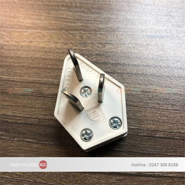 Phích cắm 3P - Tiến Thành