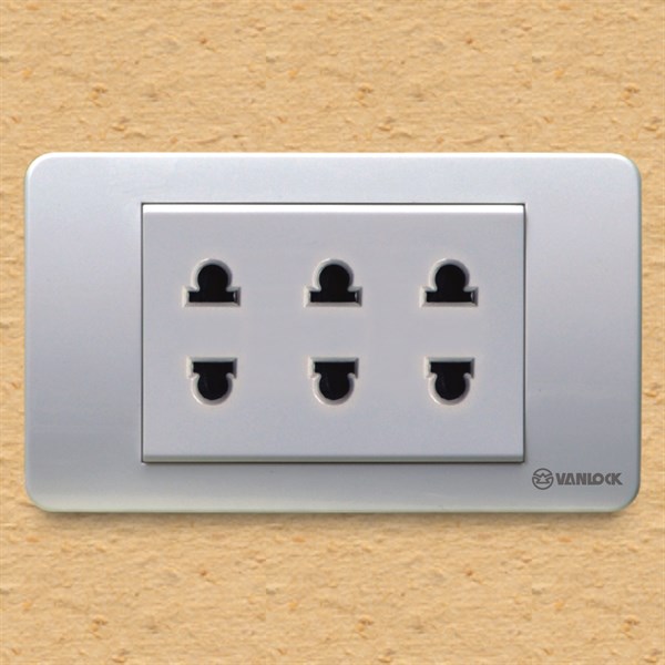 Module Ổ cắm 16A viền trắng SC - Sino/Vanlock