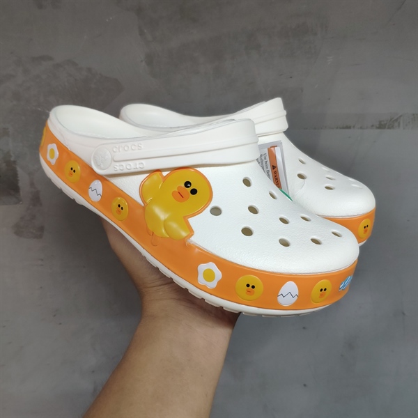 VIT - Dép Crocband Line Friend Sally Clog