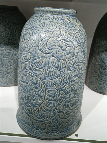 BÌNH CHUÔNG H29 LÙN HOA DÂY