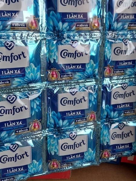 COMFORT DÂY NƯỚC XẢ LÀM MỀM VẢI