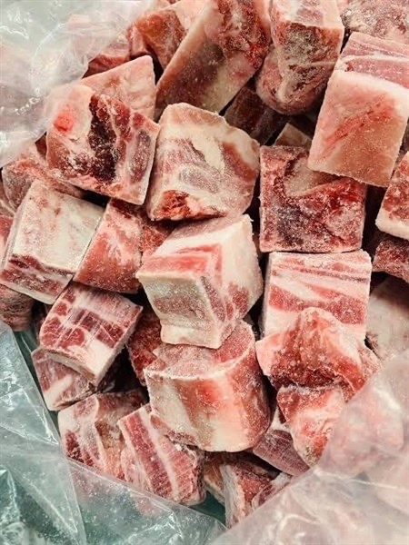 SƯỜN GIÀ CẮT SẴN