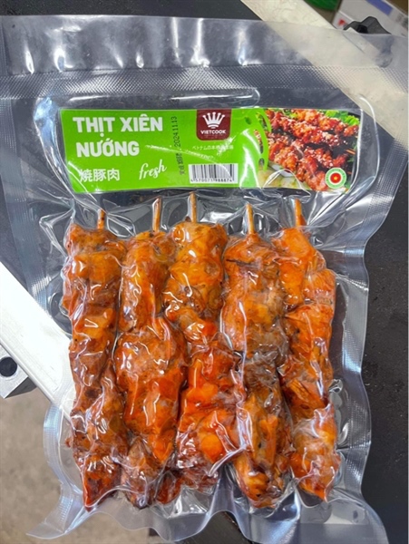 Thịt xiên nướng túi 5 xiên chín