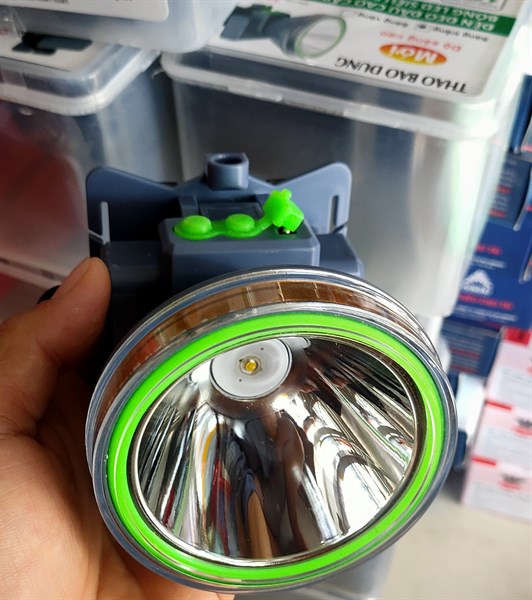 Đèn đội TBD 202 sáng mạnh pin lâu