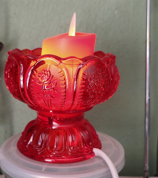 Đèn cốc nến hoa sen hiệu ứng ngọn lửa bập bùng đẹp y như thật Sopoka hs01