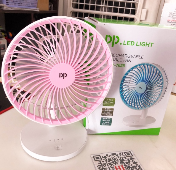 Quạt sạc tích điện DP 7625