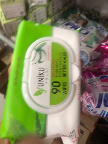 Khăn giấy yuniku 90 tờ cao cấp xanh lá-duoc-ban-tai-Tạp Hoá Thái Lan