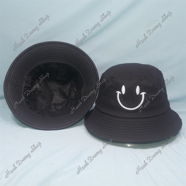 Nón tai bèo mặt cười đội 1 mặt