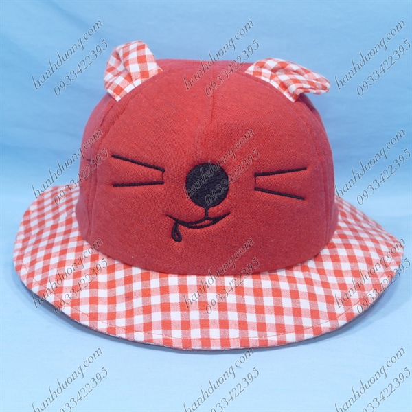 Mũ tai bèo vành ca rô trẻ em 1-2 tuổi vòng đầu 46cm thêu con mèo lè lười 1 bên có 2 râu và 2 tai