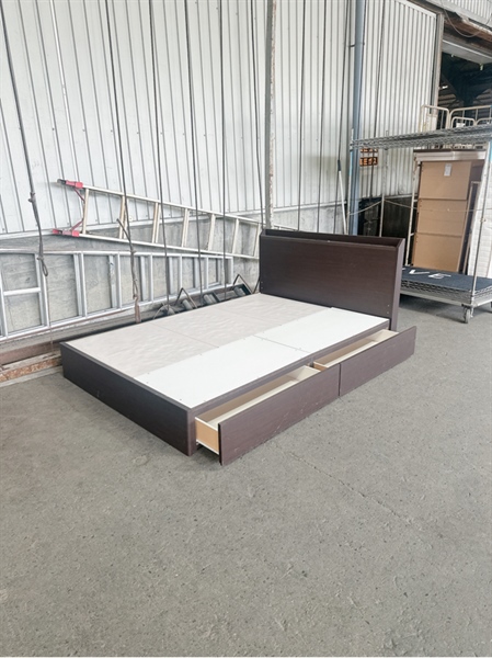 Giường đôi m4 2 ngăn kéo nâu nitori