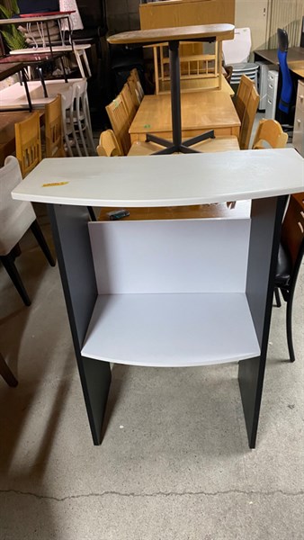 Quầy tính tiền 2 ngăn dưới