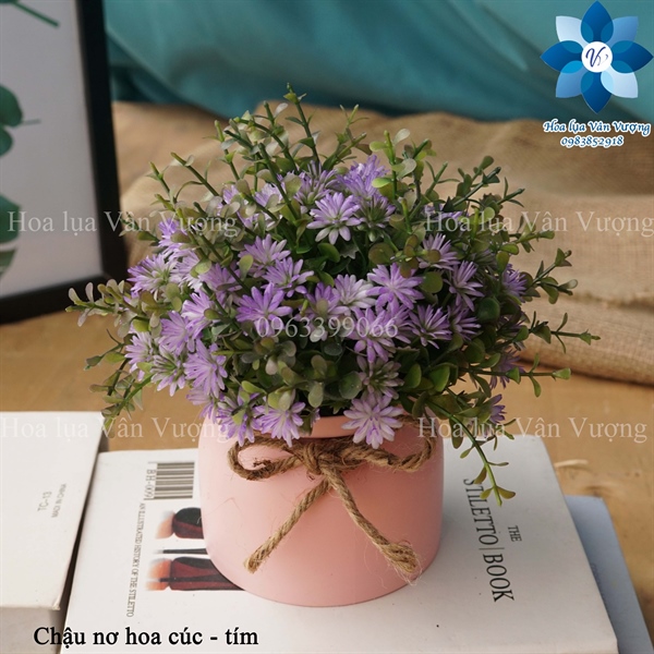 Chậu nơ hoa cúc - Tím - Chậu để bàn - Hoa Lụa Vân Vượng