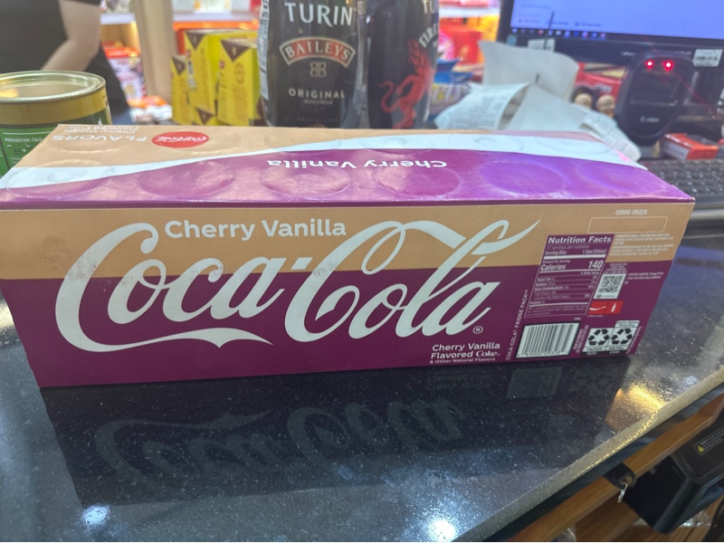 Coca CHERRY VANI CÂY 12 lon
