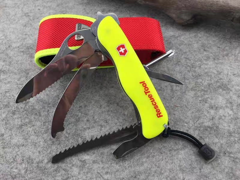 Victorinox Rescue Tool