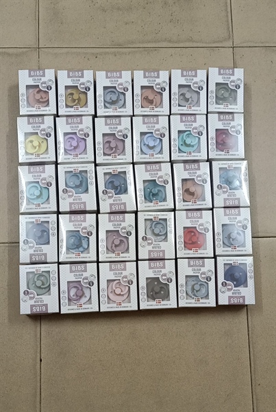 Ti giả BIBS phát quang size 1 (0-6M)